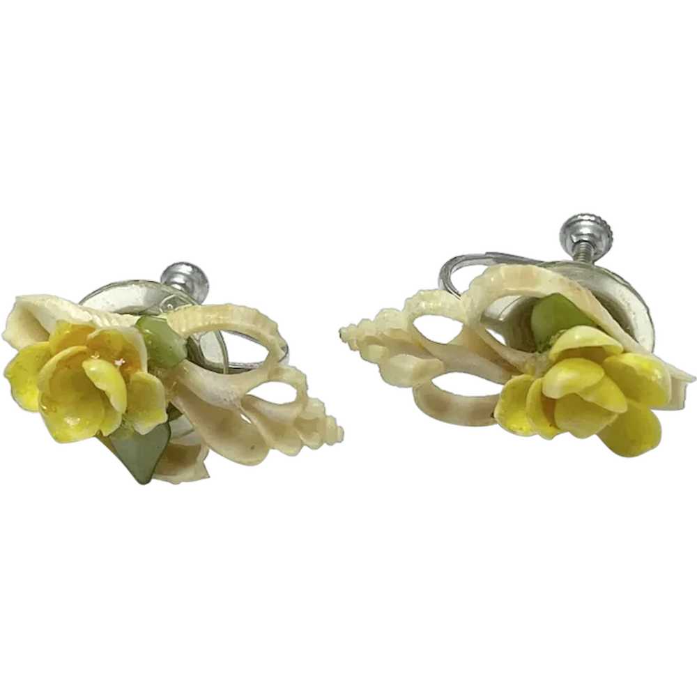 Vintage Shell Flower Earrings - image 1