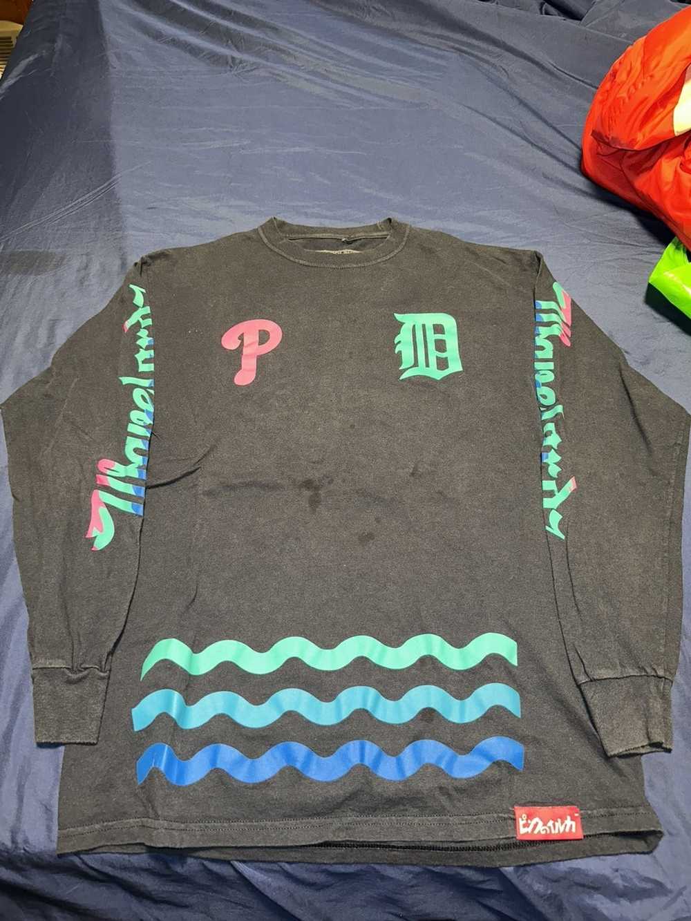 Pink Dolphin Vintage Pink Dolphin Long Sleeve T-S… - image 1