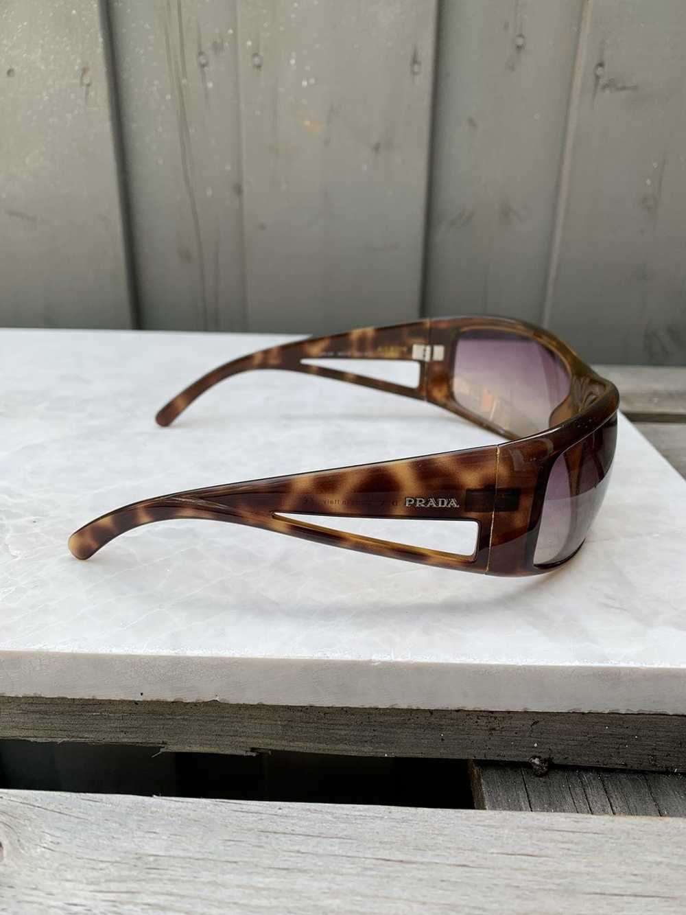 Prada 2000s Prada Oversized Wrap Sunglasses Y2K V… - image 3