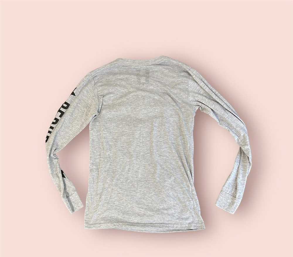 Other (Retail $40)Men's Grey Long Sleeve Cali T-s… - image 2