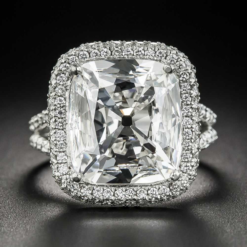 5.56 Carat Antique Cushion-Cut Diamond in Oscar H… - image 1