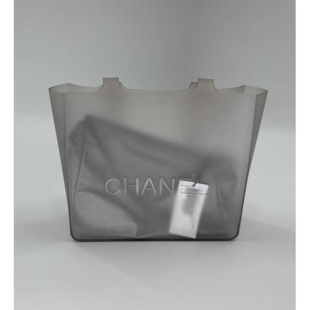 Chanel Vinyl tote - image 4