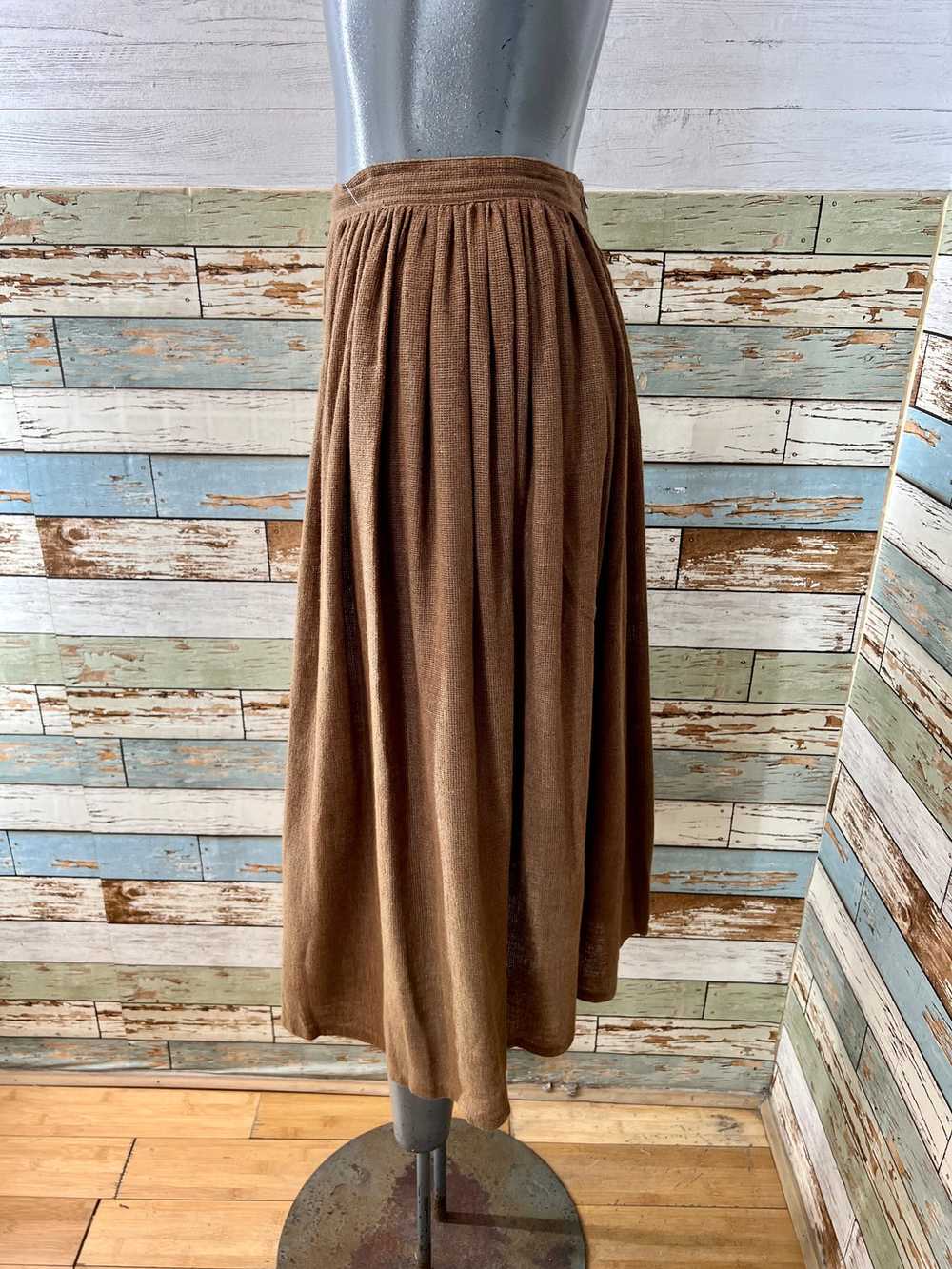 80’s Dark Brown Full Skirt by Claude - image 5