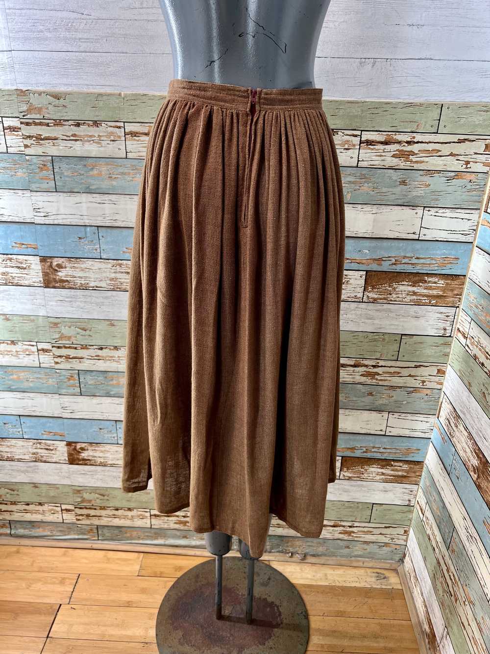 80’s Dark Brown Full Skirt by Claude - image 6