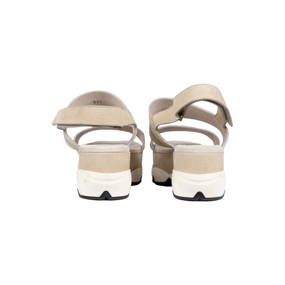 Chanel Wedges Leather in Beige - image 3