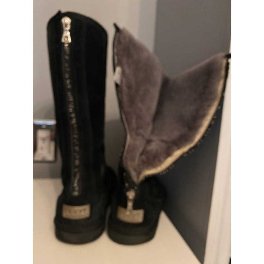 Ugg Boots - image 6