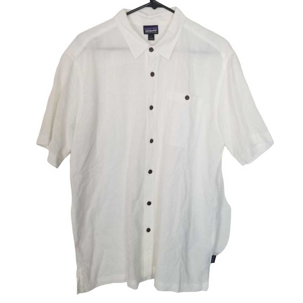 Patagonia Patagonia Mens L White Short Sleeves Bu… - image 1