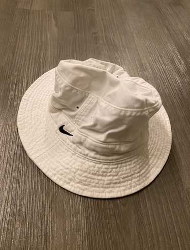 Nike Pitt Script Future Core Bucket Hat