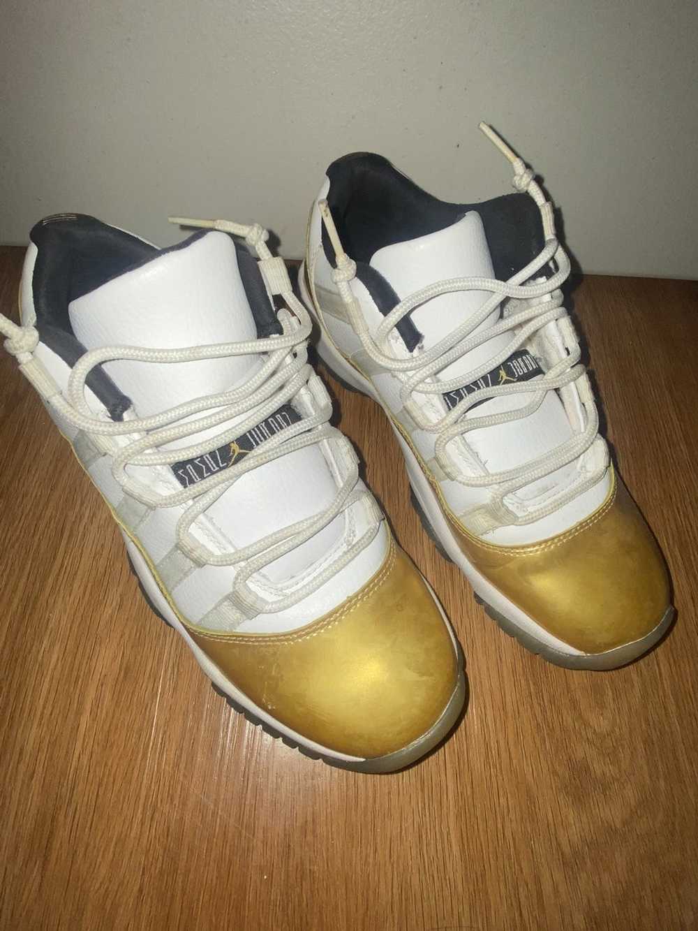 Jordan Brand × Nike Gold Ceremony 11s - image 3