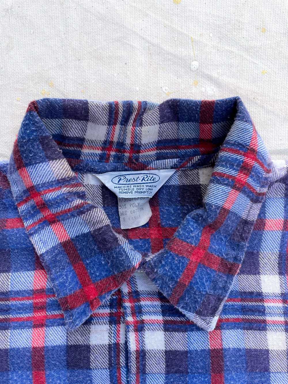 90's Flannel Shirt—[M] - image 3