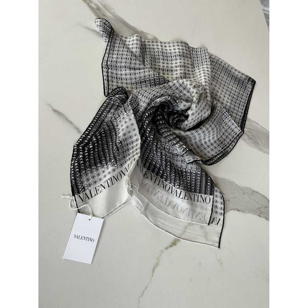 Valentino Garavani Silk scarf - image 3