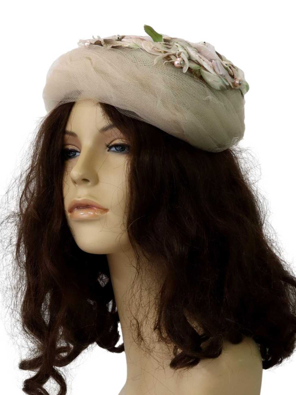 1960's Union Label Womens Cloche Hat - Gem