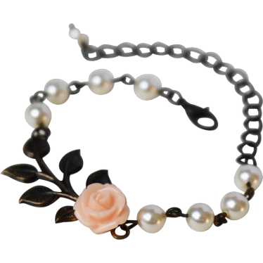 Rustic romantic bracelet, rose and pearl bracelet