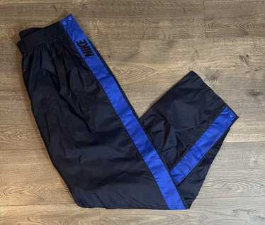 Nike Womens Pro Capsule Straight Leg Tear Away Pants- BV3350-010 - Black -  Large