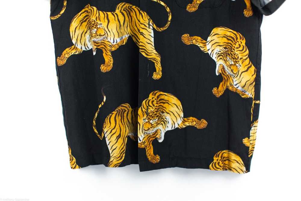 Wacko Maria The Guilty Parties tiger rayon button… - image 2