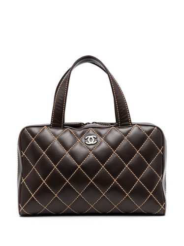 CHANEL Pre-Owned 2017 diamond-quilted logo plaque tote bag - Black