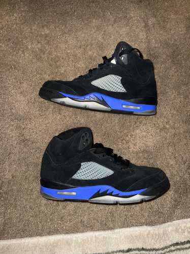 Sneakers Release – Jordan 5 Retro “Bluebird” Ice/Blue  Graphite Women’