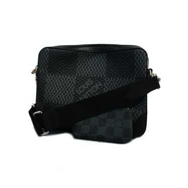 Louis Vuitton Shoulder Bag Trio Messenger Black Gray Silver Damier Graphit  3D N5