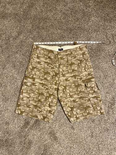 Roundtree and yorke casual cargo clearance shorts