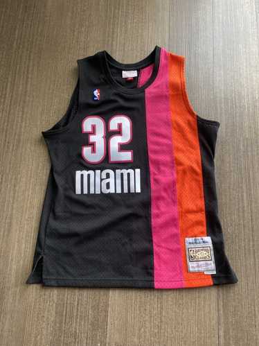 Mitchell & Ness Shaq Miami heat retro jersey