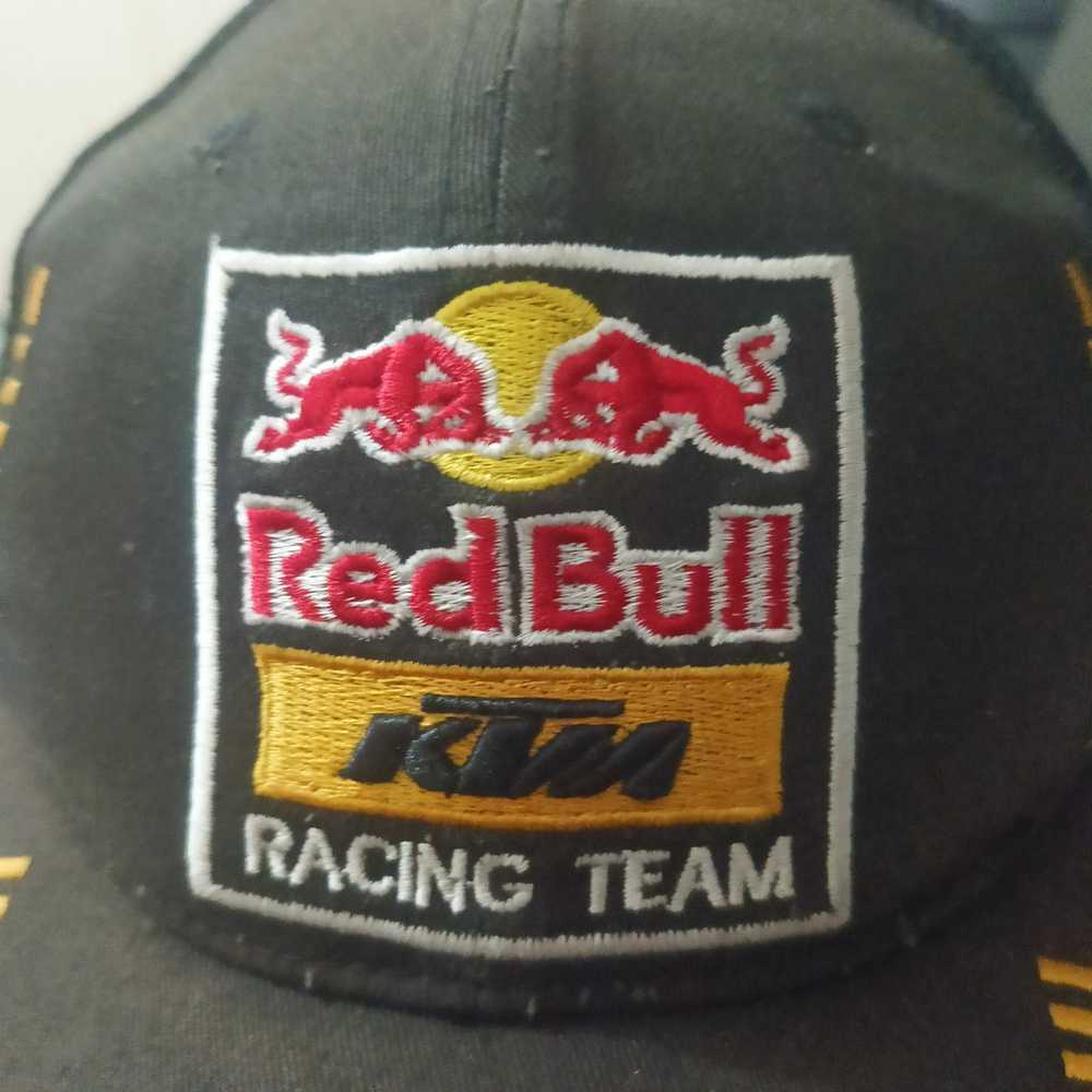 New Era × Racing × Red Bull Vintage Sun Faded Red… - image 4