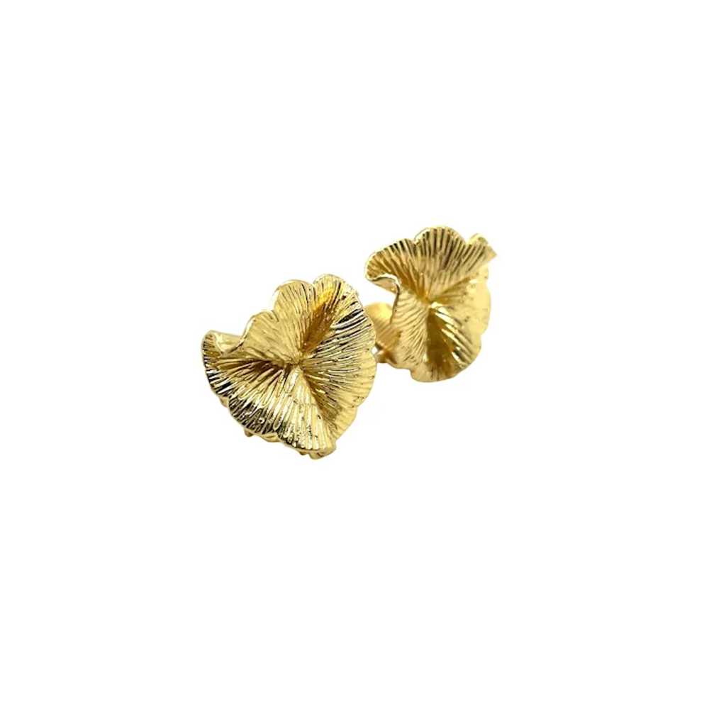 18K Yellow Gold Earring - image 4