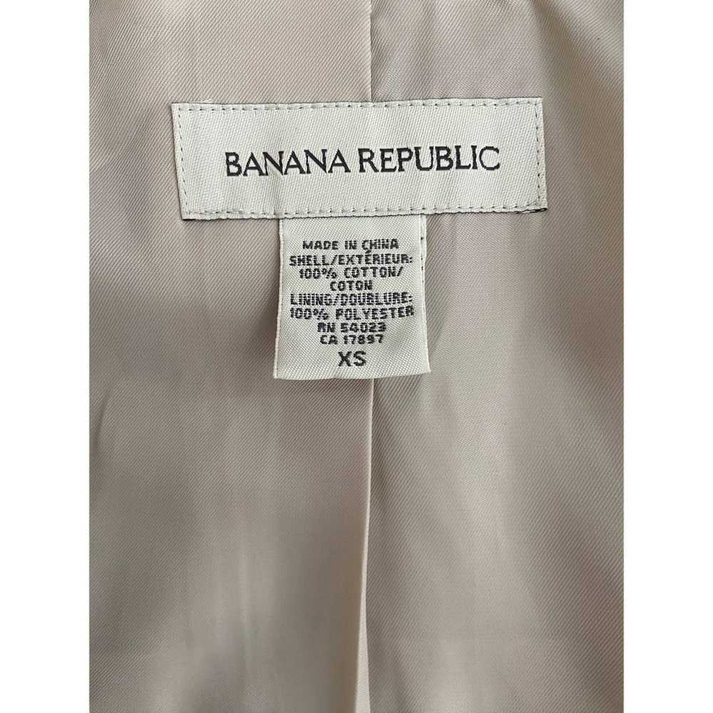 Banana Republic Banana Republic tan, short trench… - image 5