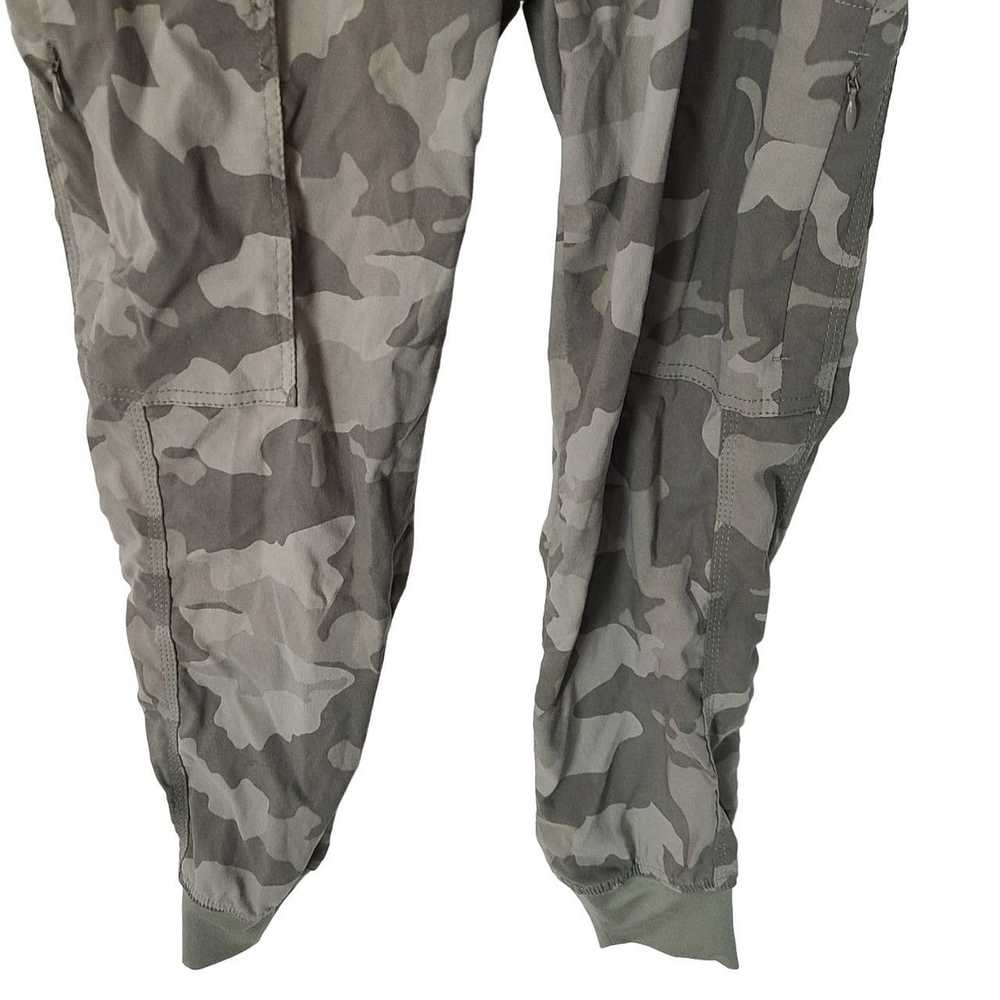 Prana Prana Womens 0 Sage Green Camo Stretch Hiki… - image 4