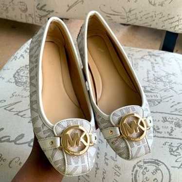 MICHAEL KORS ゴールドロゴ　ローファー $_57.JPG?set_id=880000500F