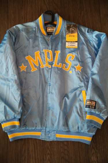 NBA Vintage Minneapolis Lakers MPLS GIII Carl Bank
