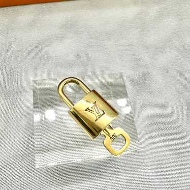 Louis Vuitton Louis Vuitton Lock and Key #306 Gol… - image 1