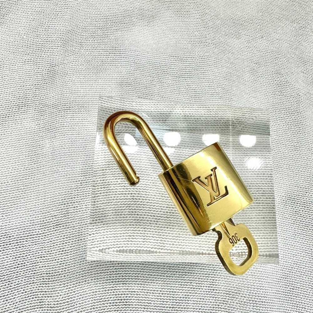 Louis Vuitton Louis Vuitton Lock and Key #306 Gol… - image 5