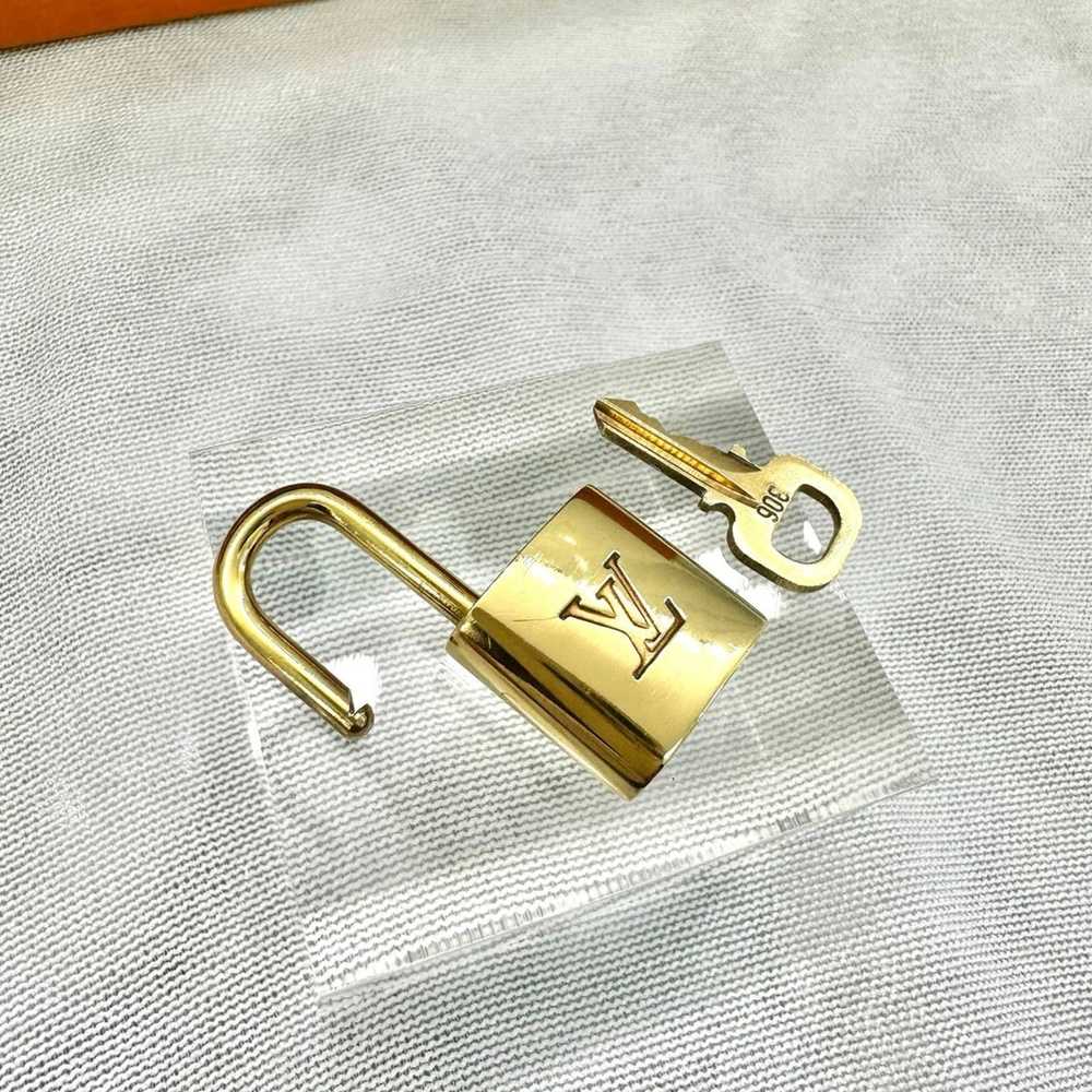 Louis Vuitton Louis Vuitton Lock and Key #306 Gol… - image 6