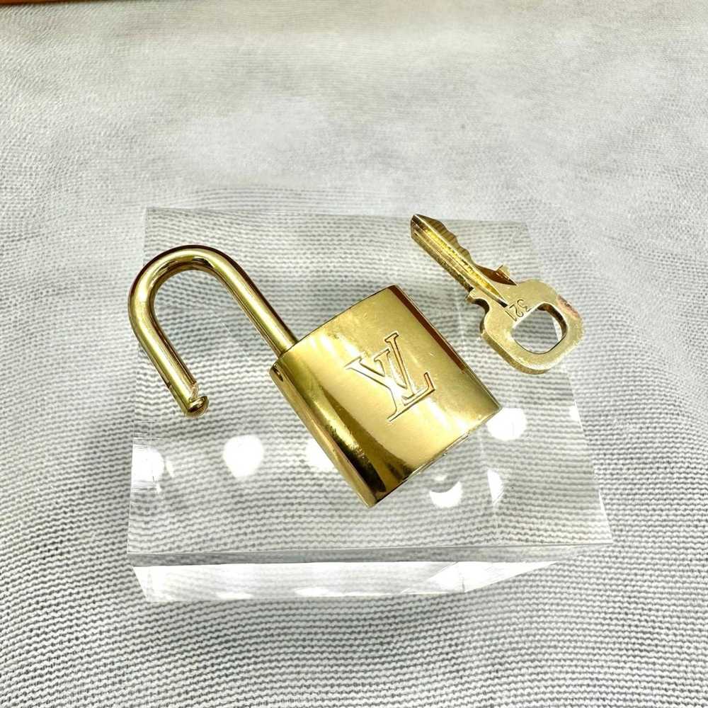 Louis Vuitton Louis Vuitton Lock and Key #321 Gol… - image 6