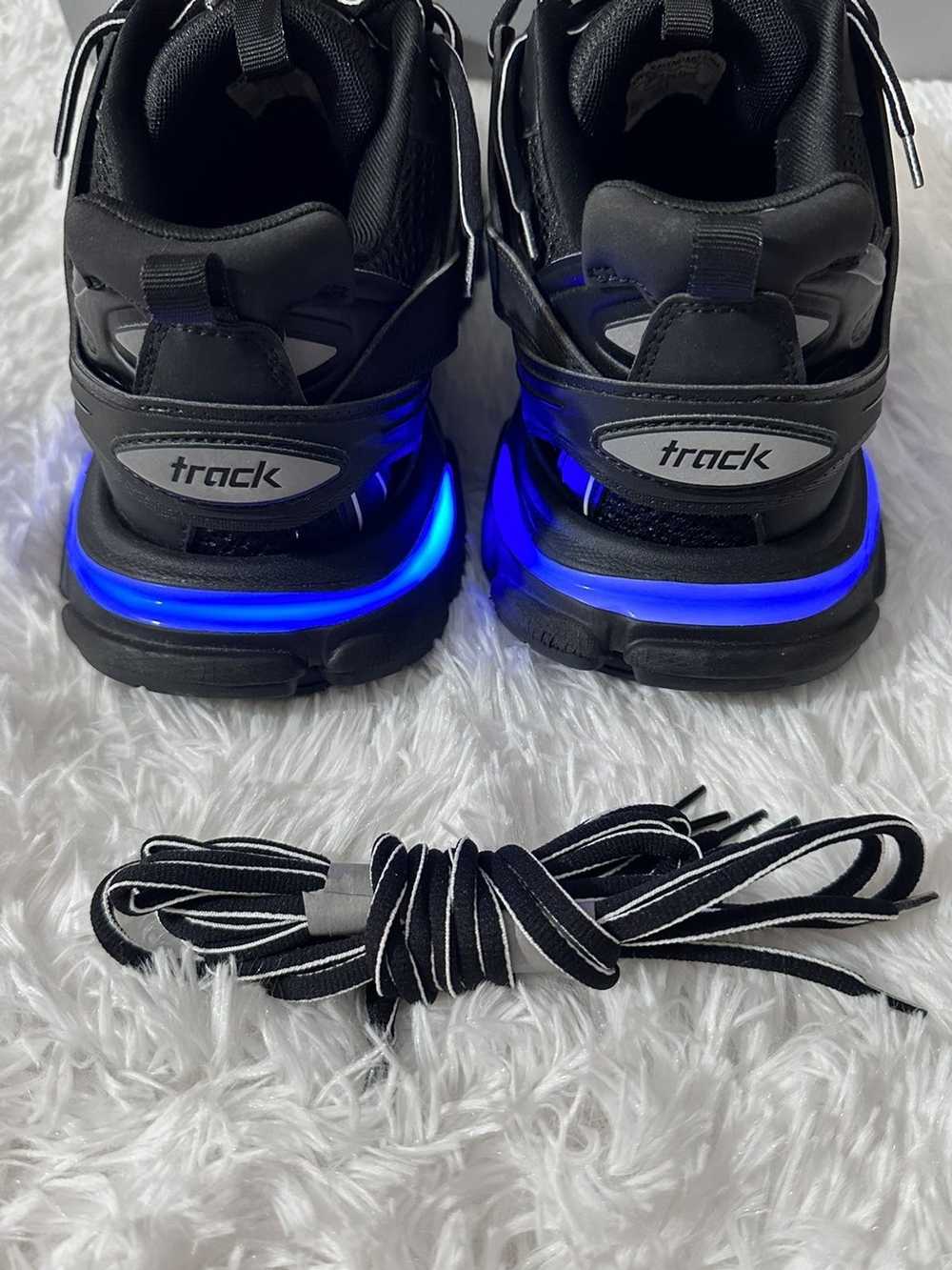 Balenciaga BALENCIAGA TRACK LED SNEAKER IN BLACK - image 10