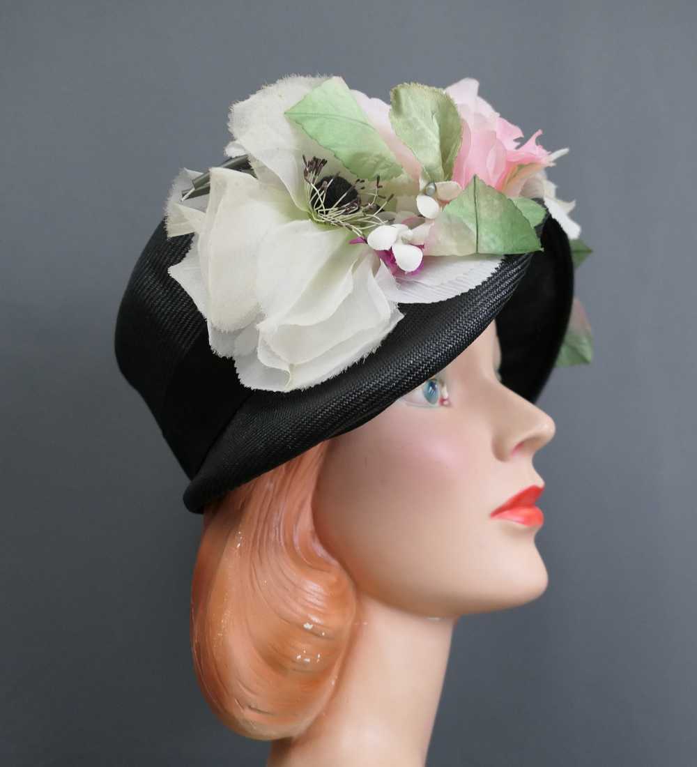 Vintage Black Straw Bucket Hat with Large Flowers… - image 4