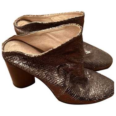 Chiarini Bologna Leather heels