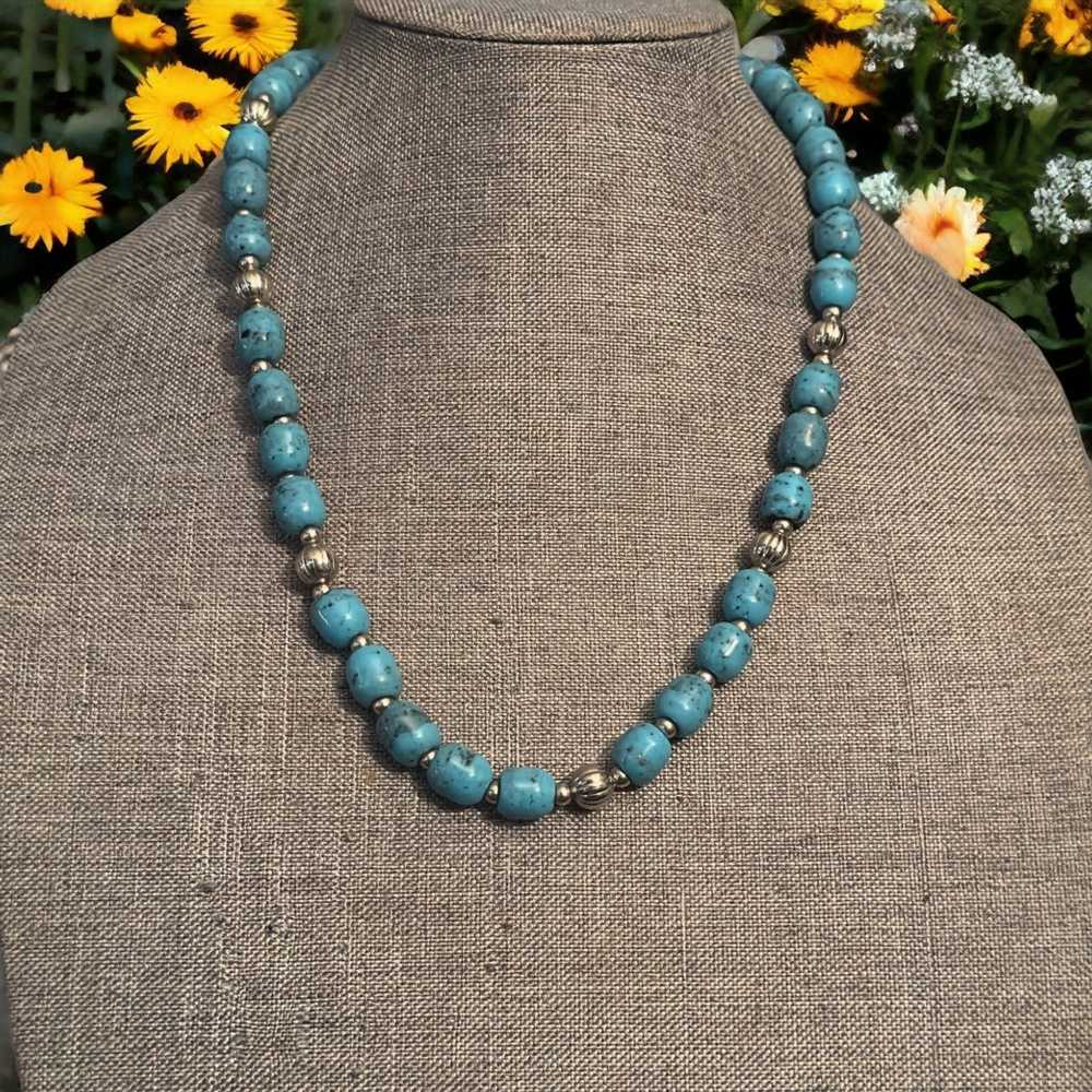 Vintage Vintage blue Howlite bead necklace - image 1