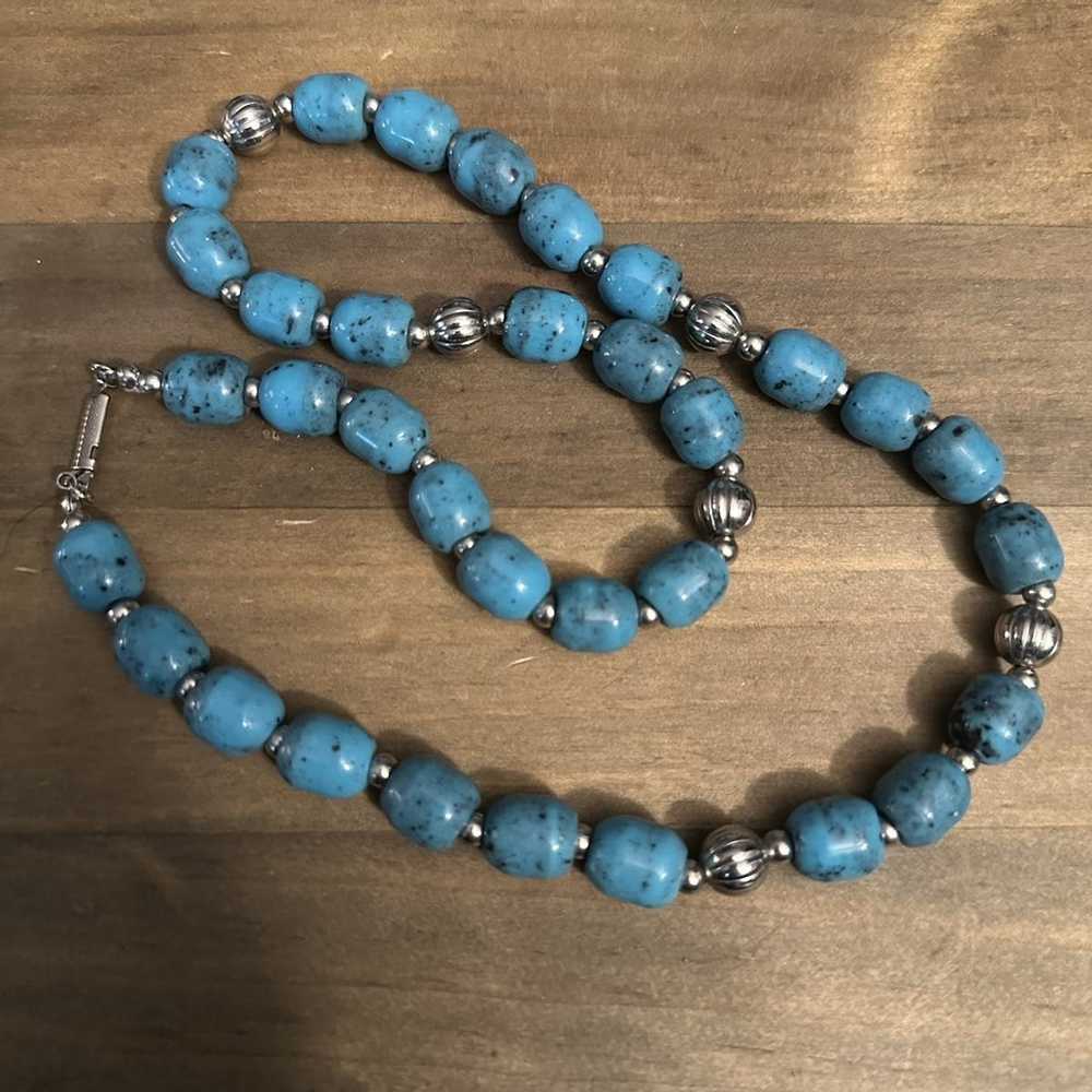 Vintage Vintage blue Howlite bead necklace - image 2