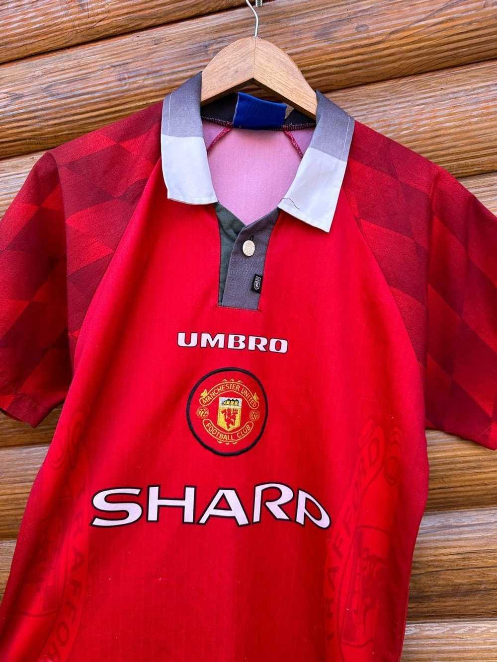 Manchester United × Soccer Jersey × Umbro Umbro M… - image 2