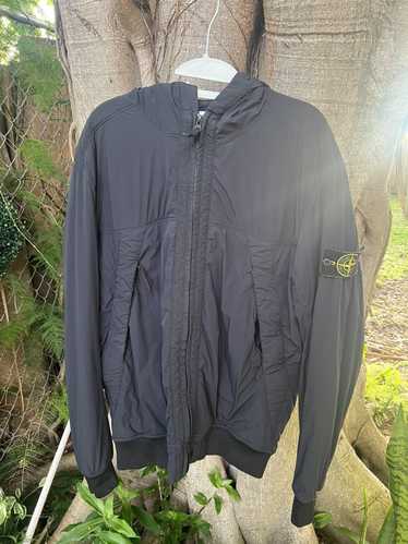 オンラインストア販売店 STONE ISLAND TELA PARACHUTE HOODED JKT L 