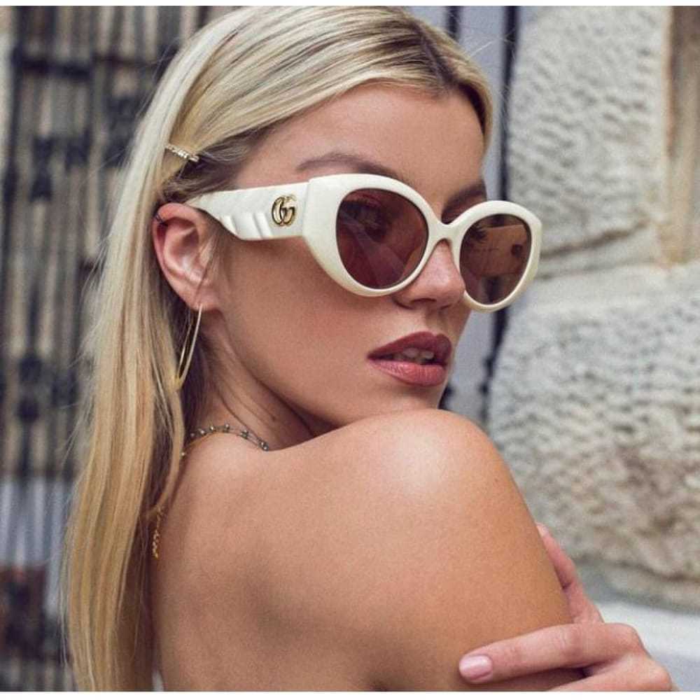 Gucci Oversized sunglasses - image 2