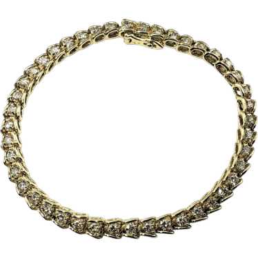 Vintage 14 Karat Yellow Gold Diamond Tennis Bracel