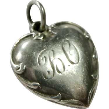 Vintage sterling silver hotsell wwii engraved scroll arrow sweetheart puffy heart charm