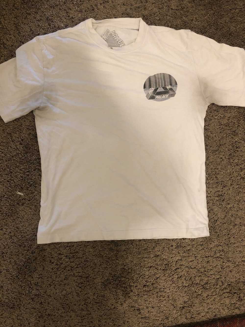 Palace Palace glitch tee shirt small - image 1