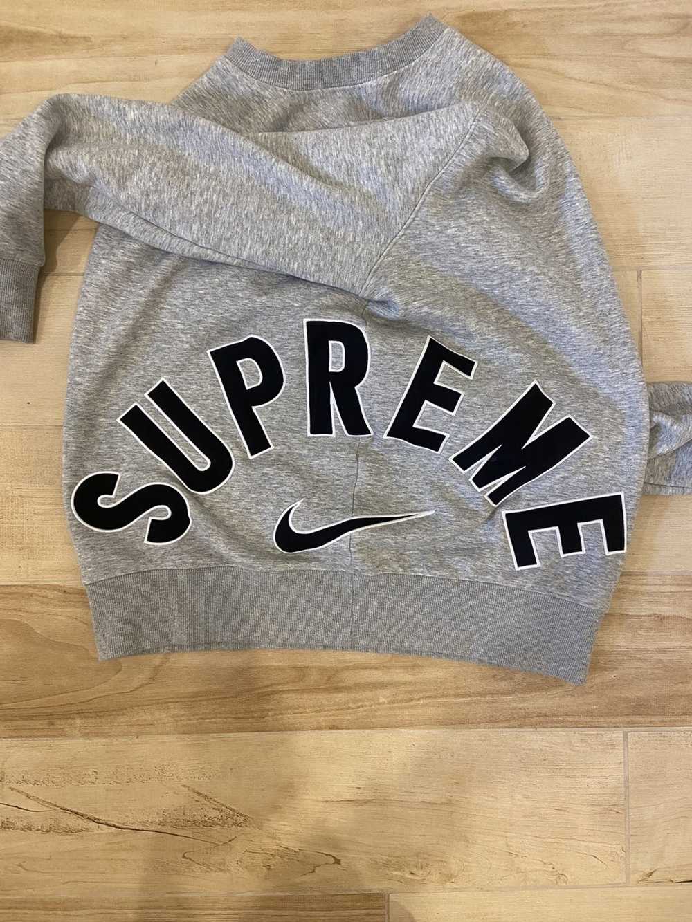 Nike × Streetwear × Supreme Supreme Nike Arc Crew… - image 3