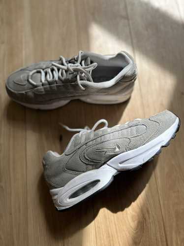 Air max hot sale converge triax