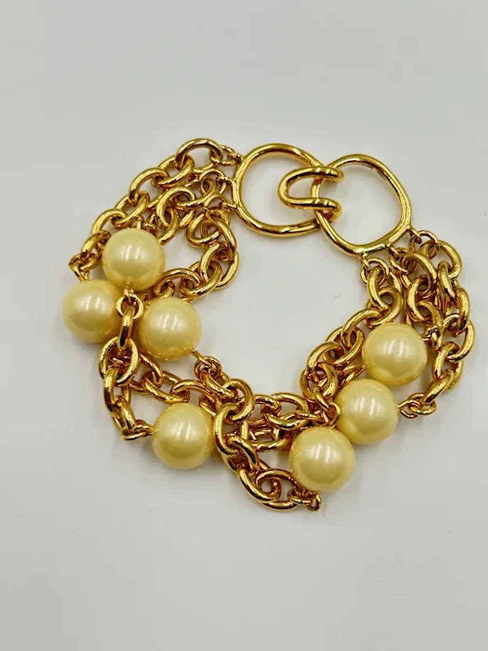 Vintage Chains Pearl Bracelet Gold Tone Costume J… - image 2