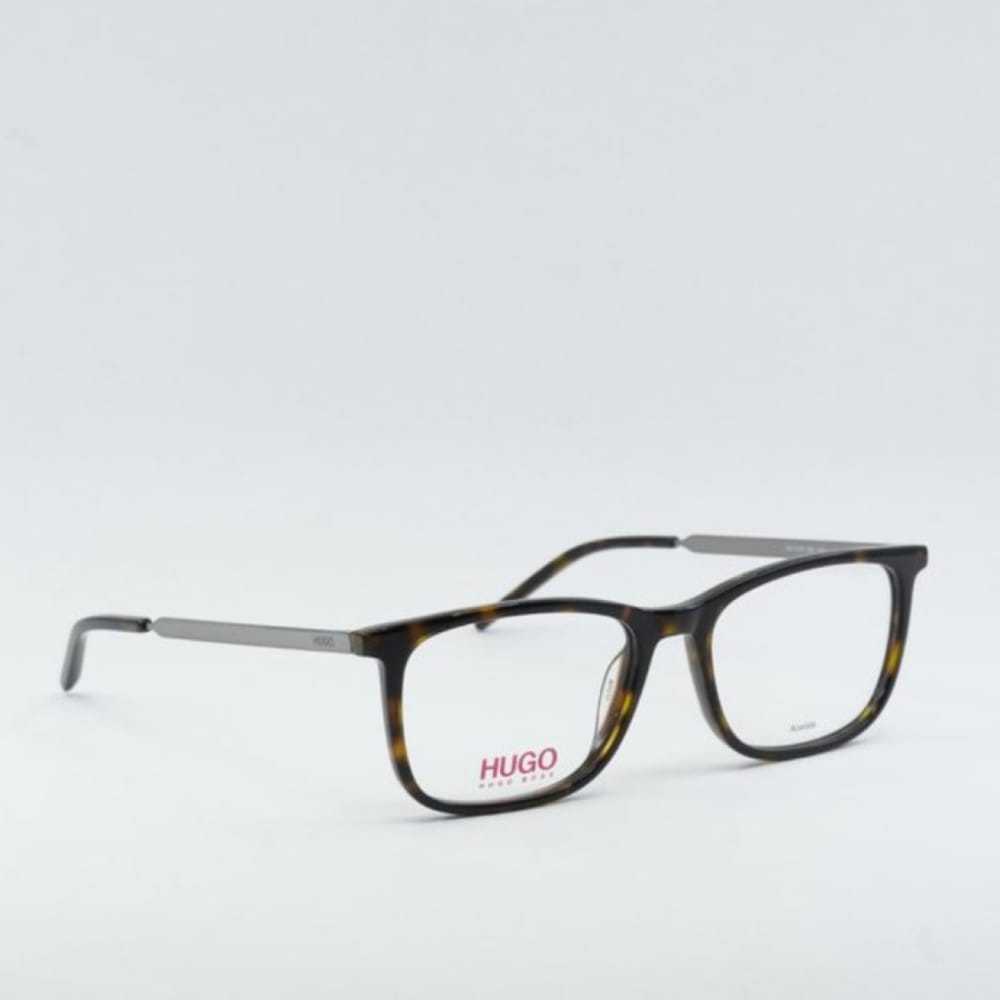Hugo Boss Sunglasses - image 7