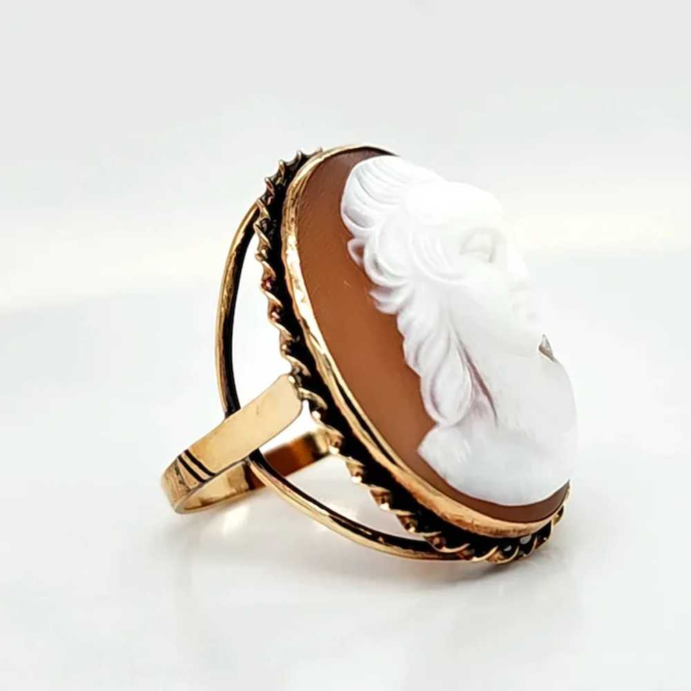 Victorian High Relief Hard Shell Cameo Ring Woman… - image 5